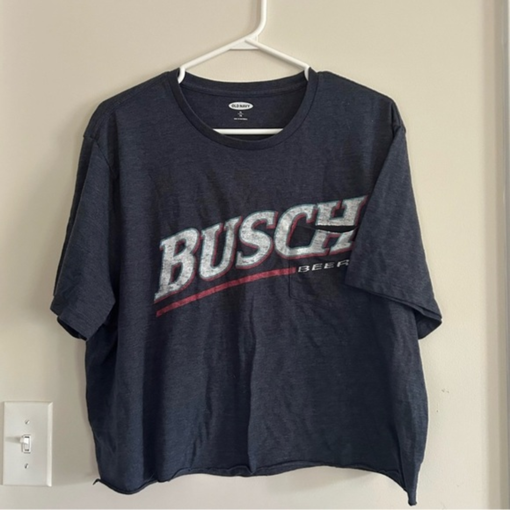 Busch Cropped T-shirt